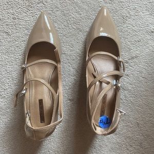 Tahari - Nude Glossy Mary Janes